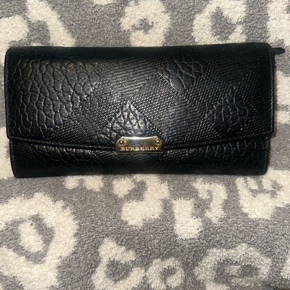 Vintage Burberry Wallet 😍 Used in Good Condition 😍 - Picture 1 of 17